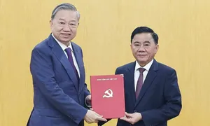 Ông Trần Cẩm Tú làm Thường trực Ban Bí thư